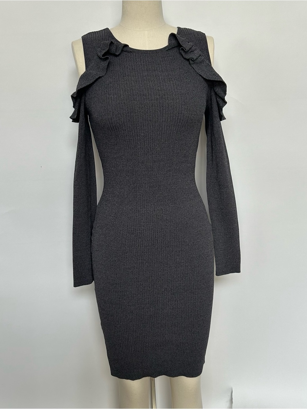 Women's Charcoal Ruffle Cold-Shoulder Knit Dress